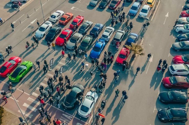 Imagen aérea de una de las concentraciones de vehículos promovidas por Roadstr