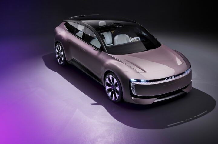 Imagen tres cuartos delantero nuevo Audi E Concept